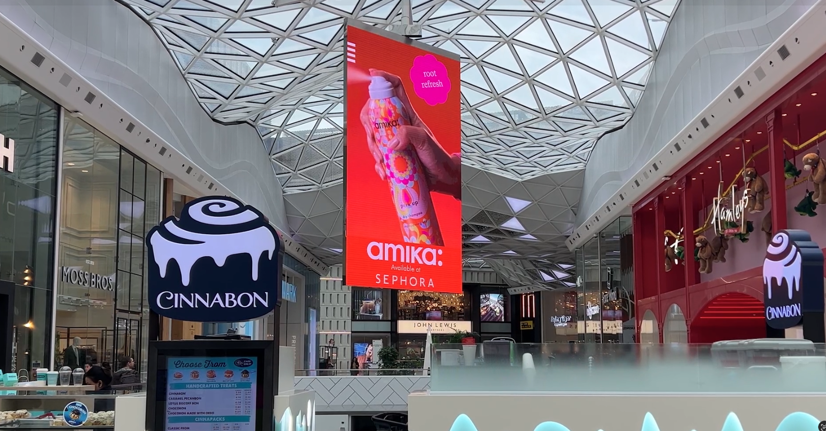 Example of an advert in Westfield Shopping Centre London